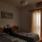 Hostal Helena 2